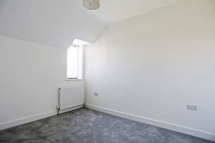 Edmund Road, Rainham, RM13, Image 12