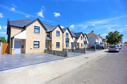 Edmund Road, Rainham, RM13, Image 16