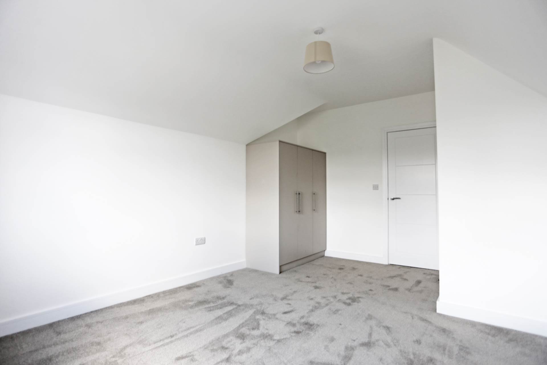 Edmund Road, Rainham, RM13, Image 11