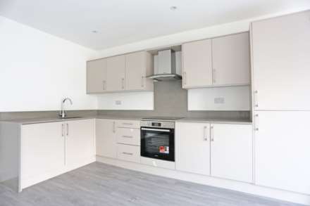 Edmund Road, Rainham, RM13, Image 4