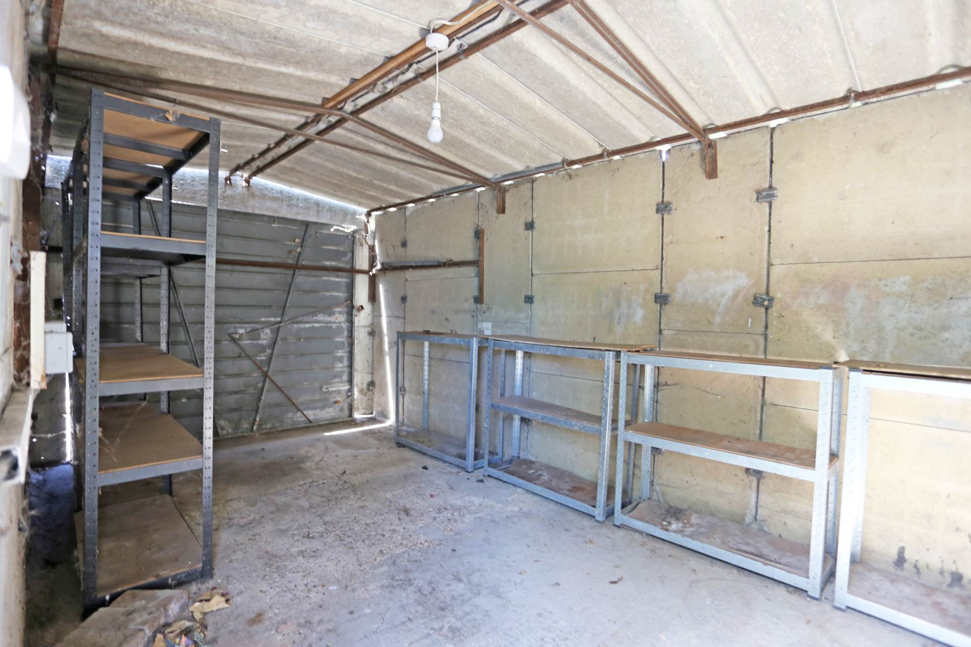 South Hall Drive, Rainham, RM13, Image 16
