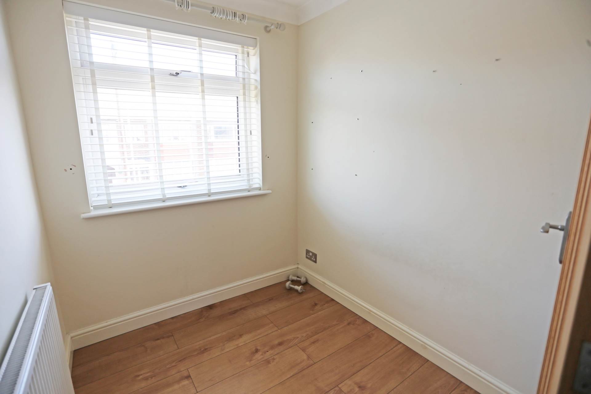 South Hall Drive, Rainham, RM13, Image 9