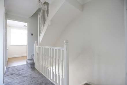 South Hall Drive, Rainham, RM13, Image 11