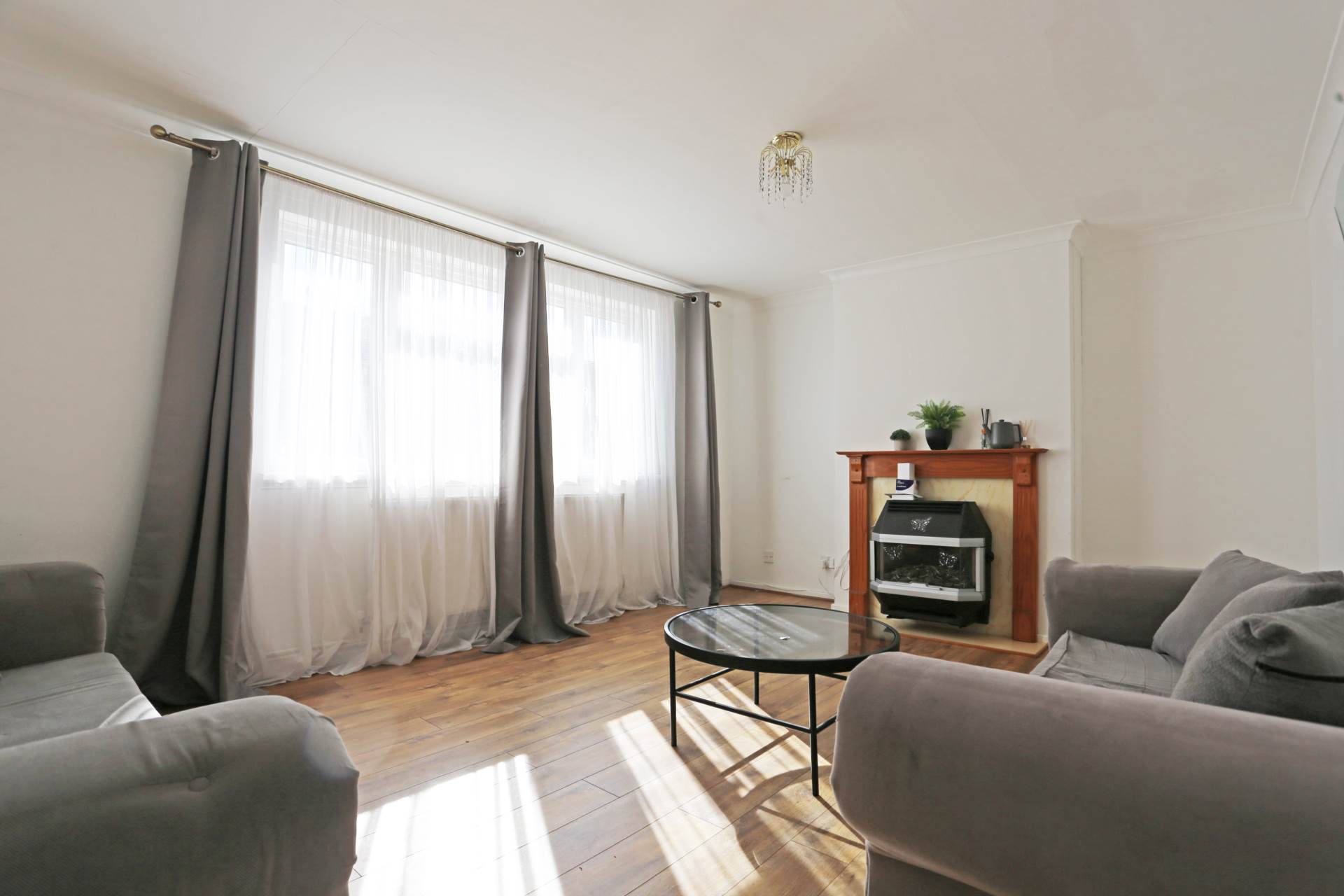 Lansbury Avenue, Chadwell Heath, RM6, Image 7