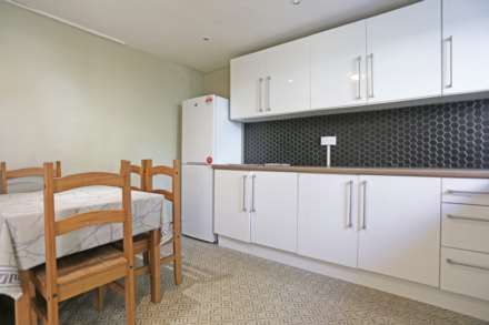 Lansbury Avenue, Chadwell Heath, RM6, Image 5