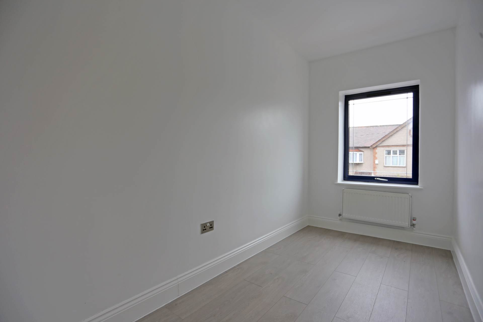 Brancaster Rd, Ilford, Image 16
