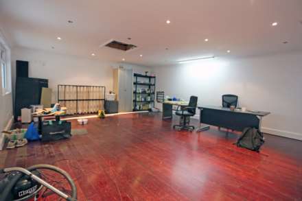 Brancaster Rd, Ilford, Image 25