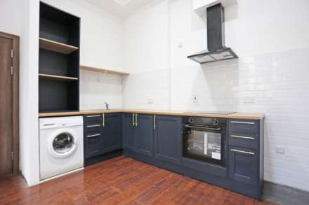 Academy Court, Barking & Dagenham, RM8, Image 2