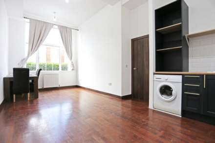 Academy Court, Barking & Dagenham, RM8, Image 3