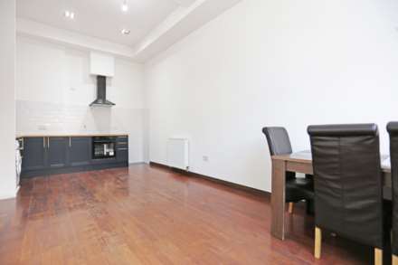 Academy Court, Barking & Dagenham, RM8, Image 4
