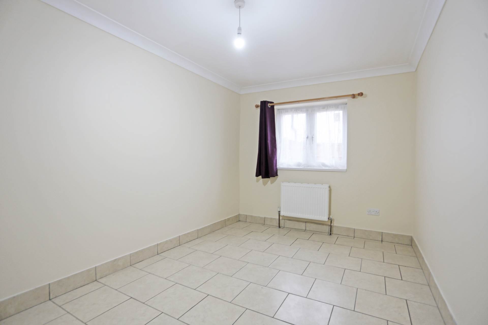 Quebec Road, Gants Hill, Newbury Park, IG2, Image 6