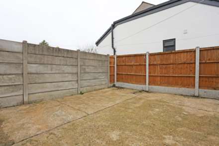 Quebec Road, Gants Hill, Newbury Park, IG2, Image 9