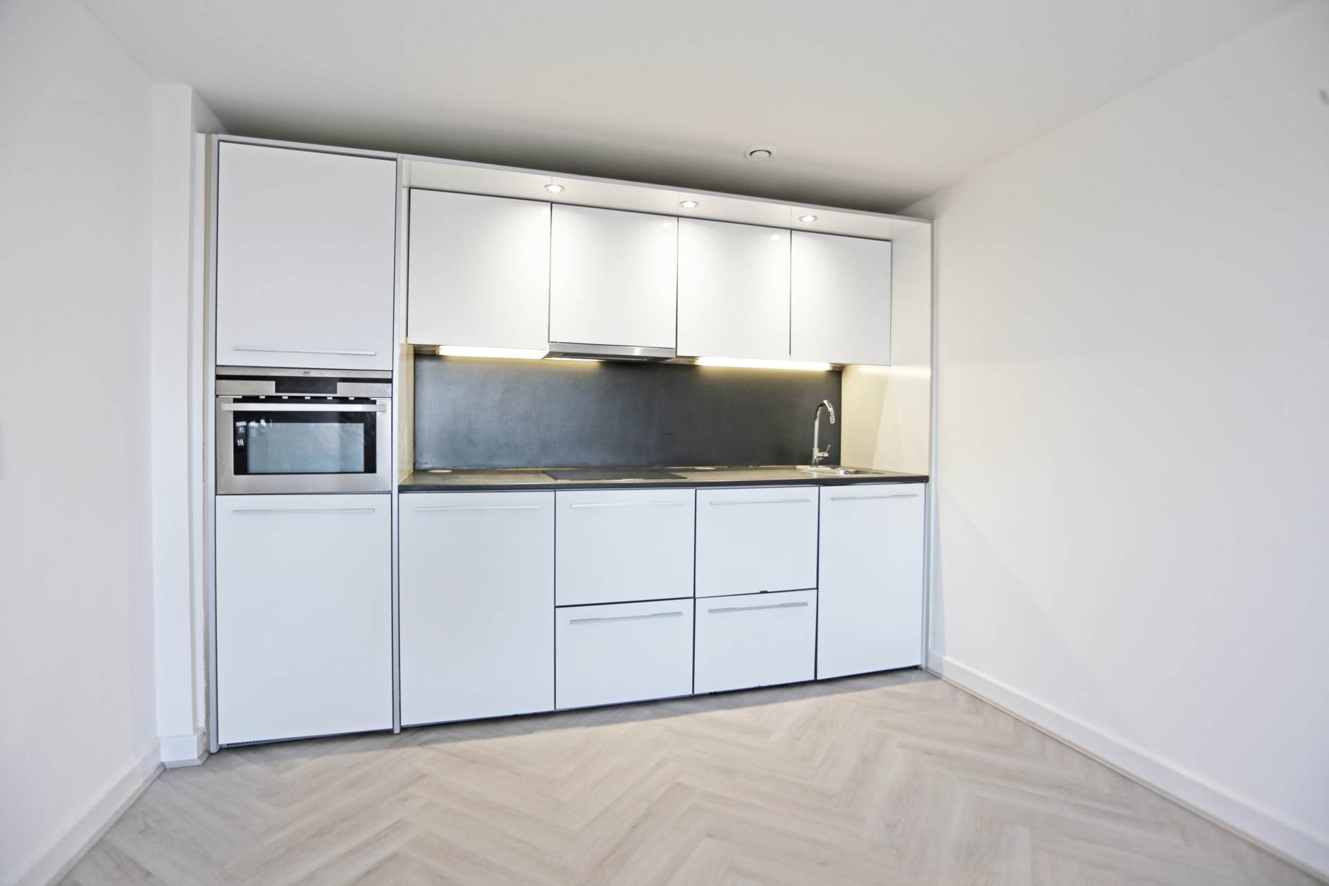 High Road, Chadwell Heath, Image 3