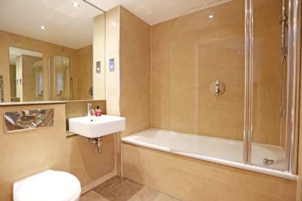 High Road, Chadwell Heath, Image 9