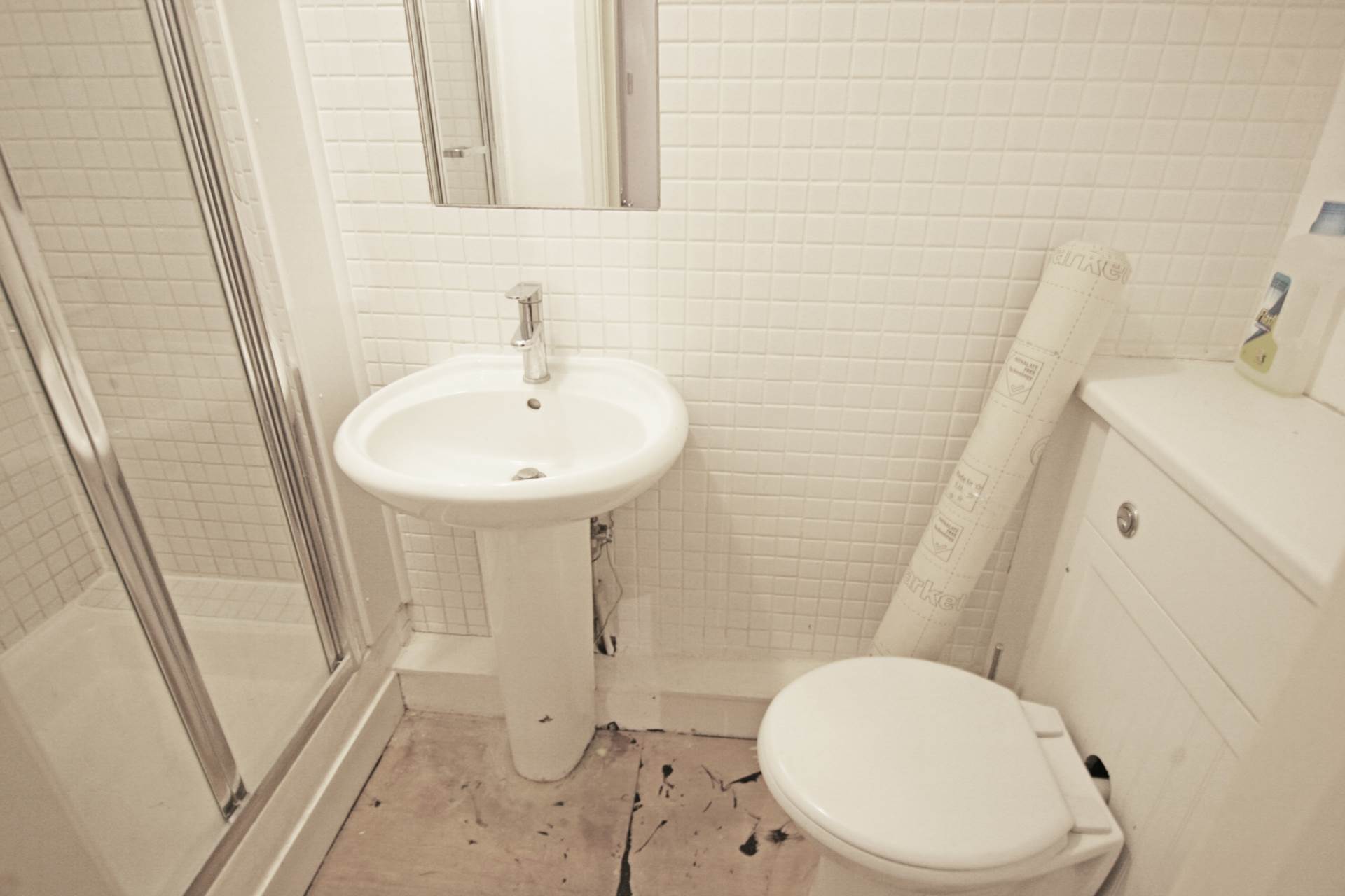 New Road, Rainham, RM13, Image 8