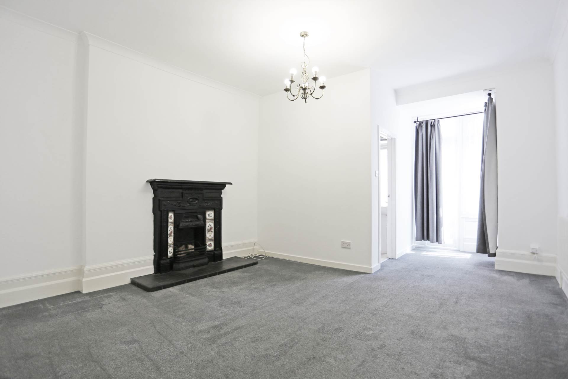 High Road, Loughton, IG10, Image 5