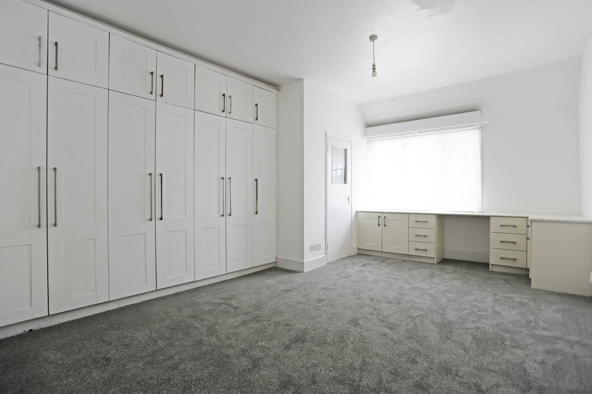 High Road, Loughton, IG10, Image 8