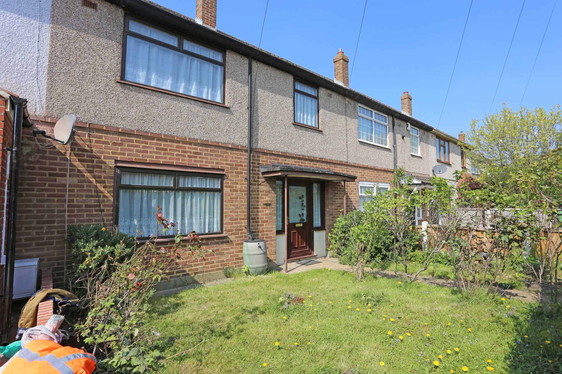 Crabtree Avenue, Marks Gate, RM6, Image 1