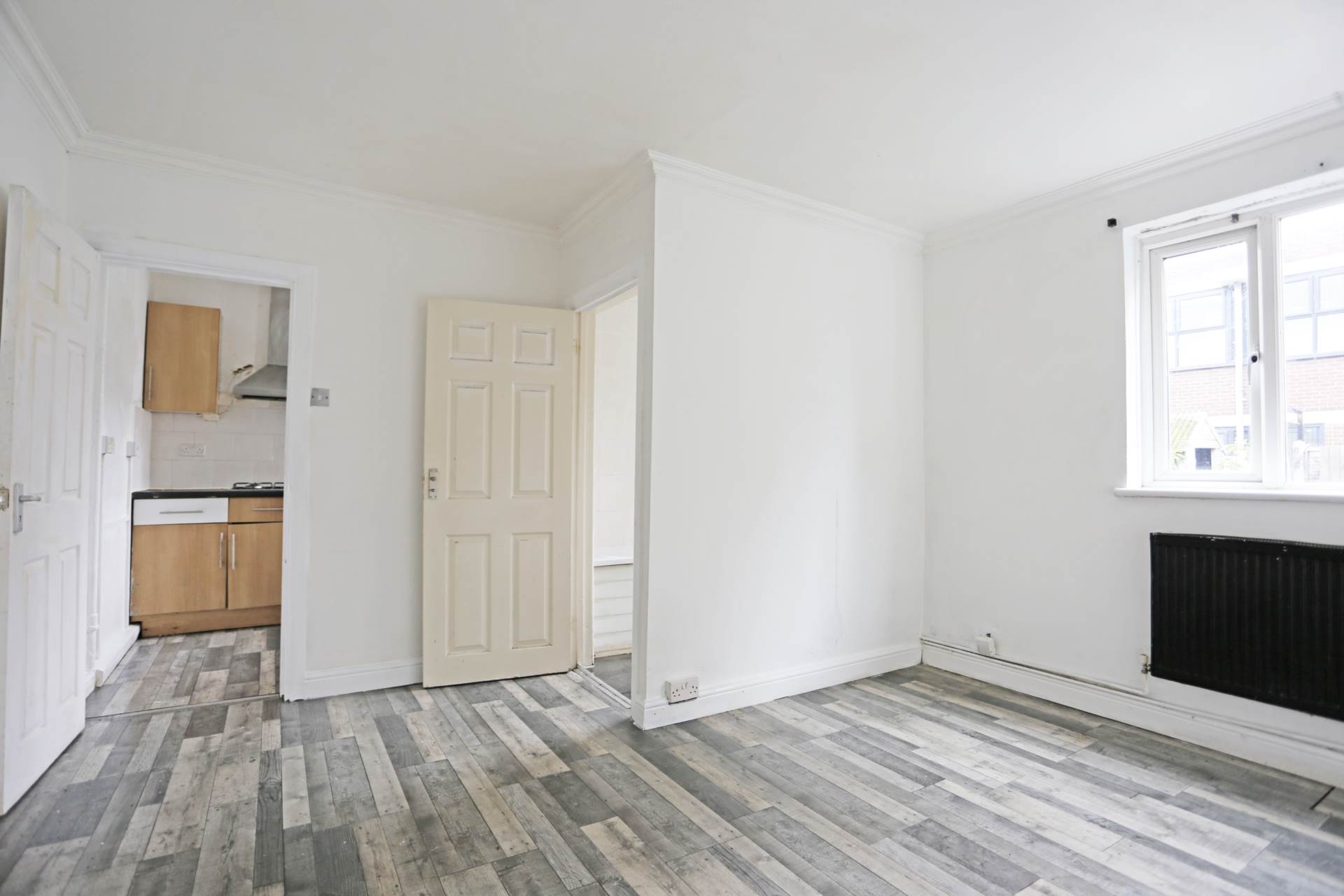 Victoria Road, Romford, RM1, Image 3