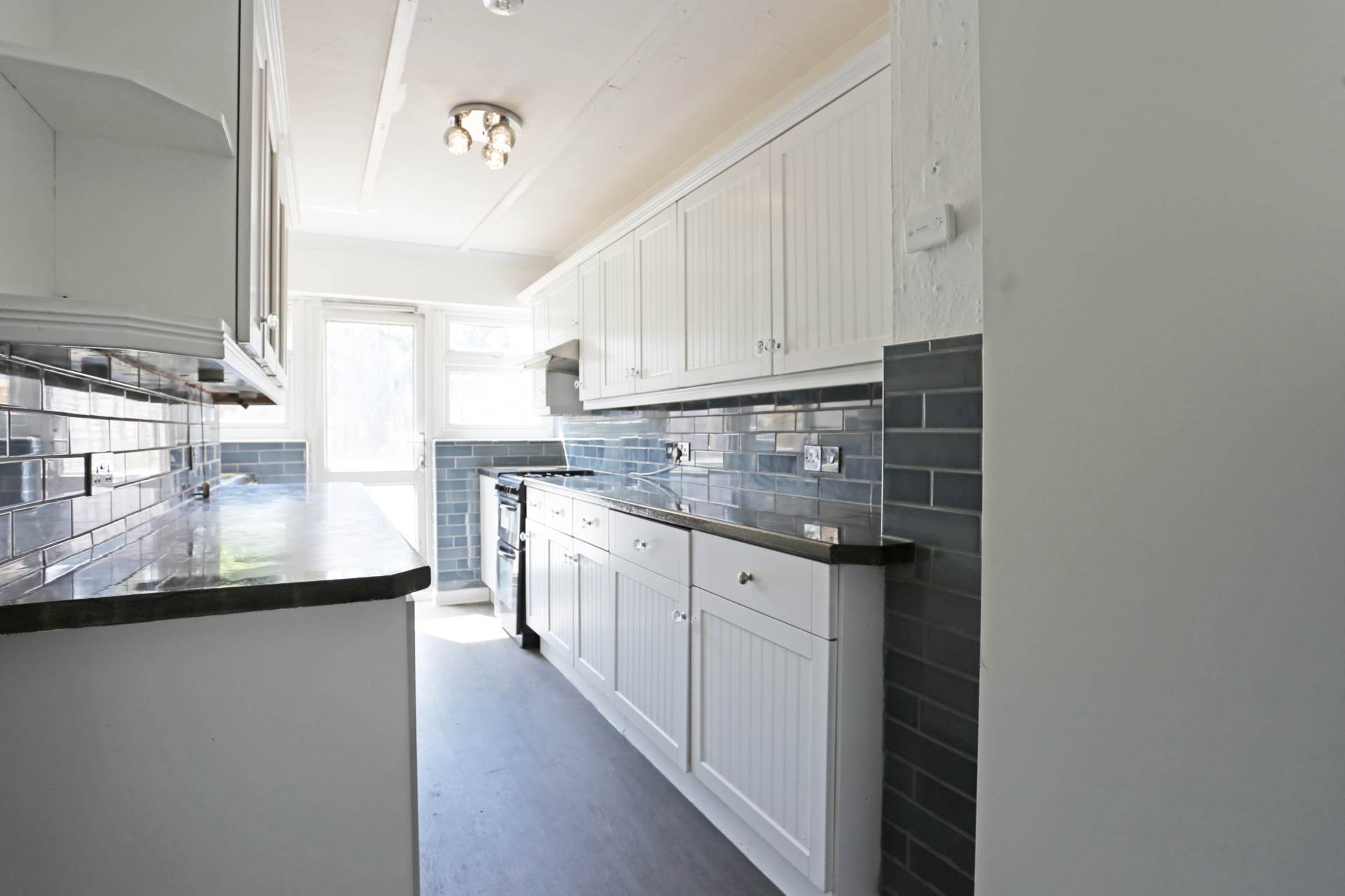Oval Road North, Dagenham, RM10, Image 2