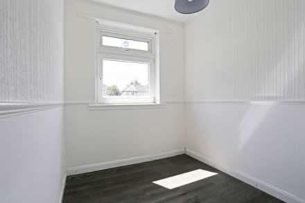 Oval Road North, Dagenham, RM10, Image 8