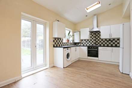 Glencoe Drive, Dagenham, RM10, Image 1
