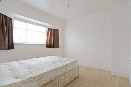 Glencoe Drive, Dagenham, RM10, Image 5