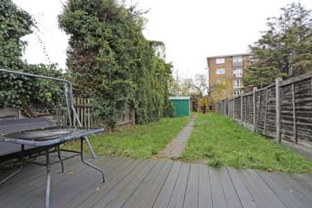 Glencoe Drive, Dagenham, RM10, Image 9