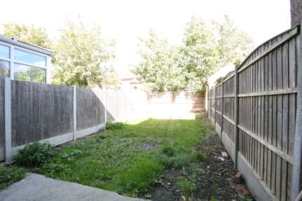 Waverley Road, Rainham, RM13, Image 10