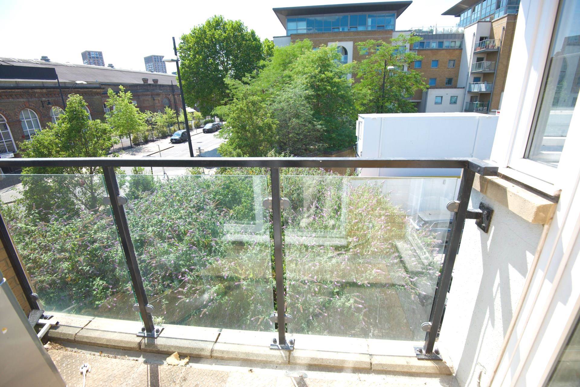 121 Erebus Drive SE28 0GB, Image 11