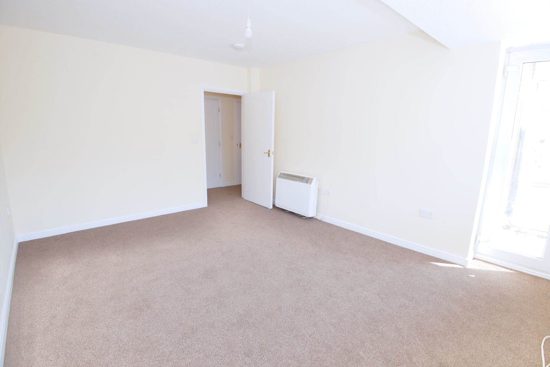 121 Erebus Drive SE28 0GB, Image 6