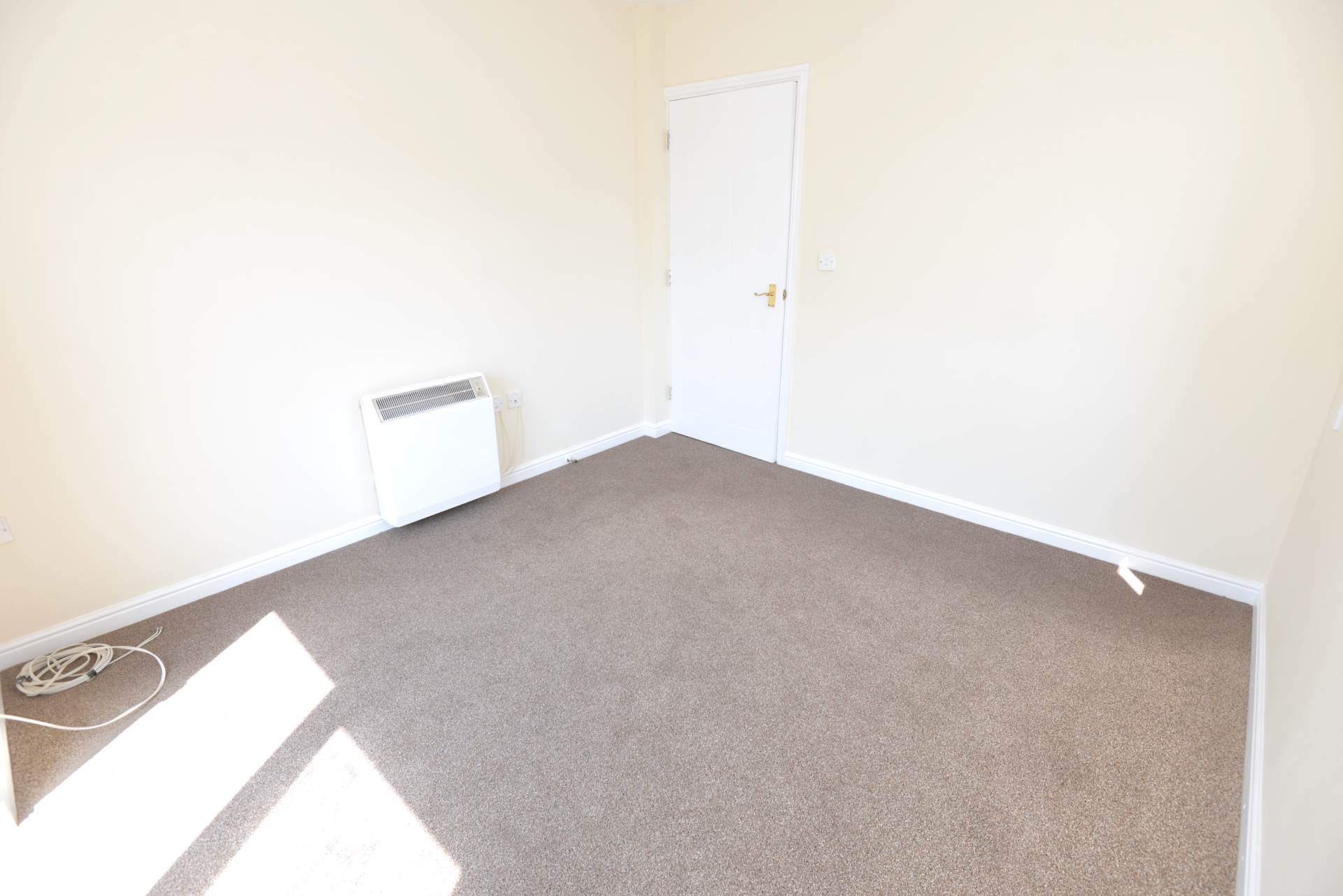 121 Erebus Drive SE28 0GB, Image 9