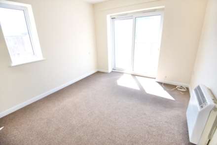 121 Erebus Drive SE28 0GB, Image 7