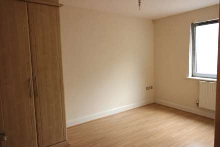 Miles Close, Thamesmead West, SE28 0NJ, Image 7