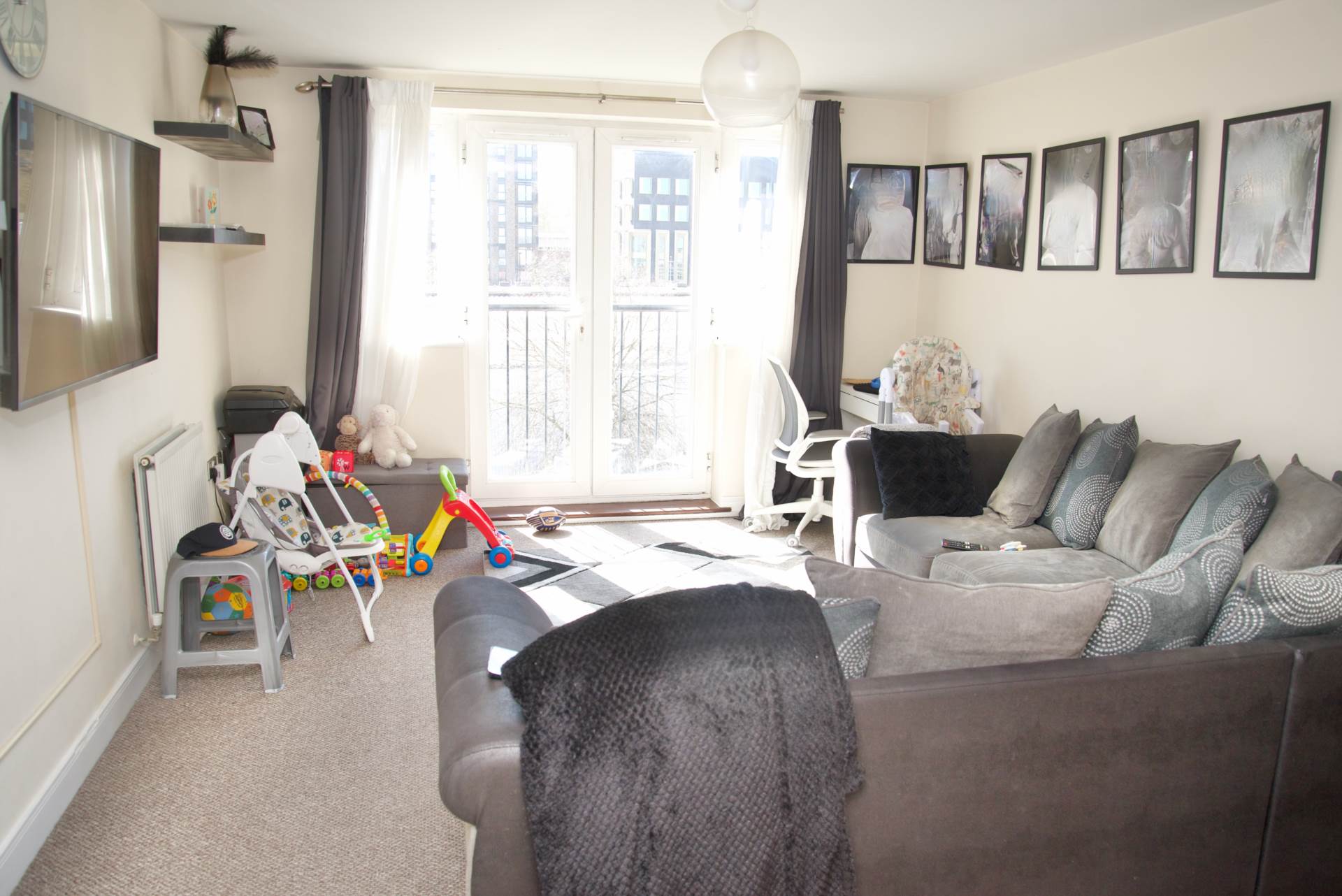 Pettacre Close, Thamesmead West, SE28 0PB, Image 5