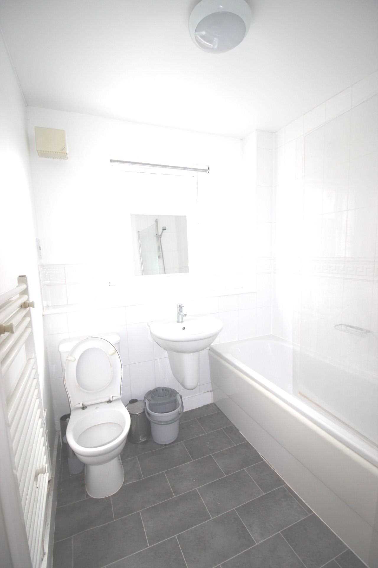 Brook Square, Shooter's Hill, SE18 4NB, Image 11