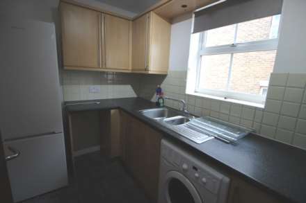 Brook Square, Shooter's Hill, SE18 4NB, Image 8