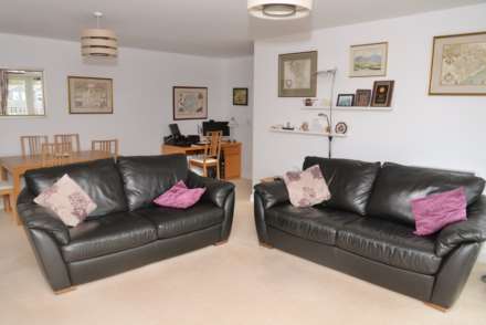 Brook Square, Shooter's Hill, SE18 4NB, Image 2