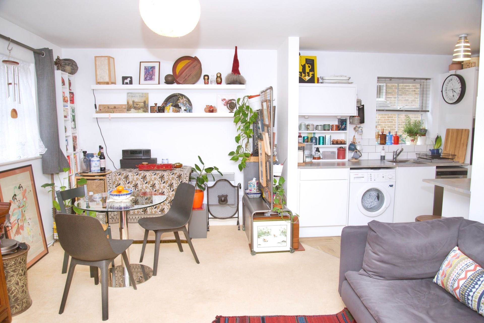 Brook Square, Shooter's Hill, SE18 4NB, Image 2