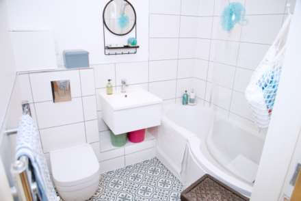 Brook Square, Shooter's Hill, SE18 4NB, Image 9