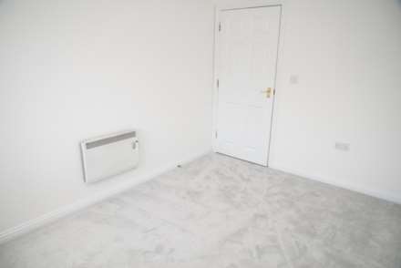 Hill View Drive, Thamesmead, SE28 0LL, Image 13
