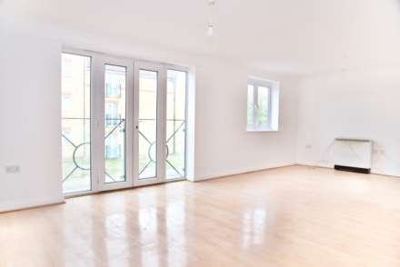 Hill View Drive, Thamesmead, SE28 0LL, Image 2