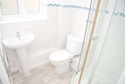 Hill View Drive, Thamesmead, SE28 0LL, Image 8