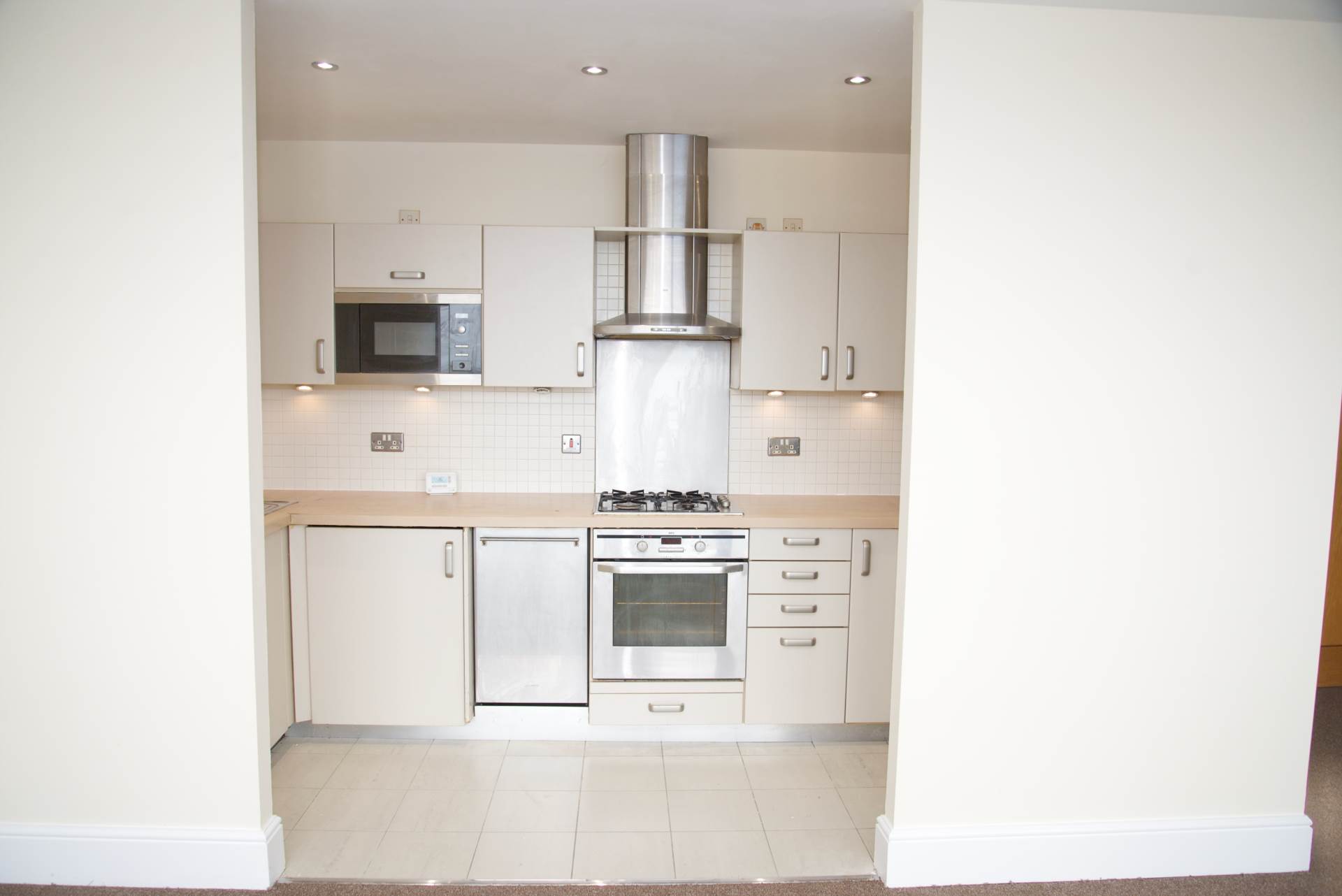 Tideslea Path, Thamesmead West, SE28 0NH, Image 10