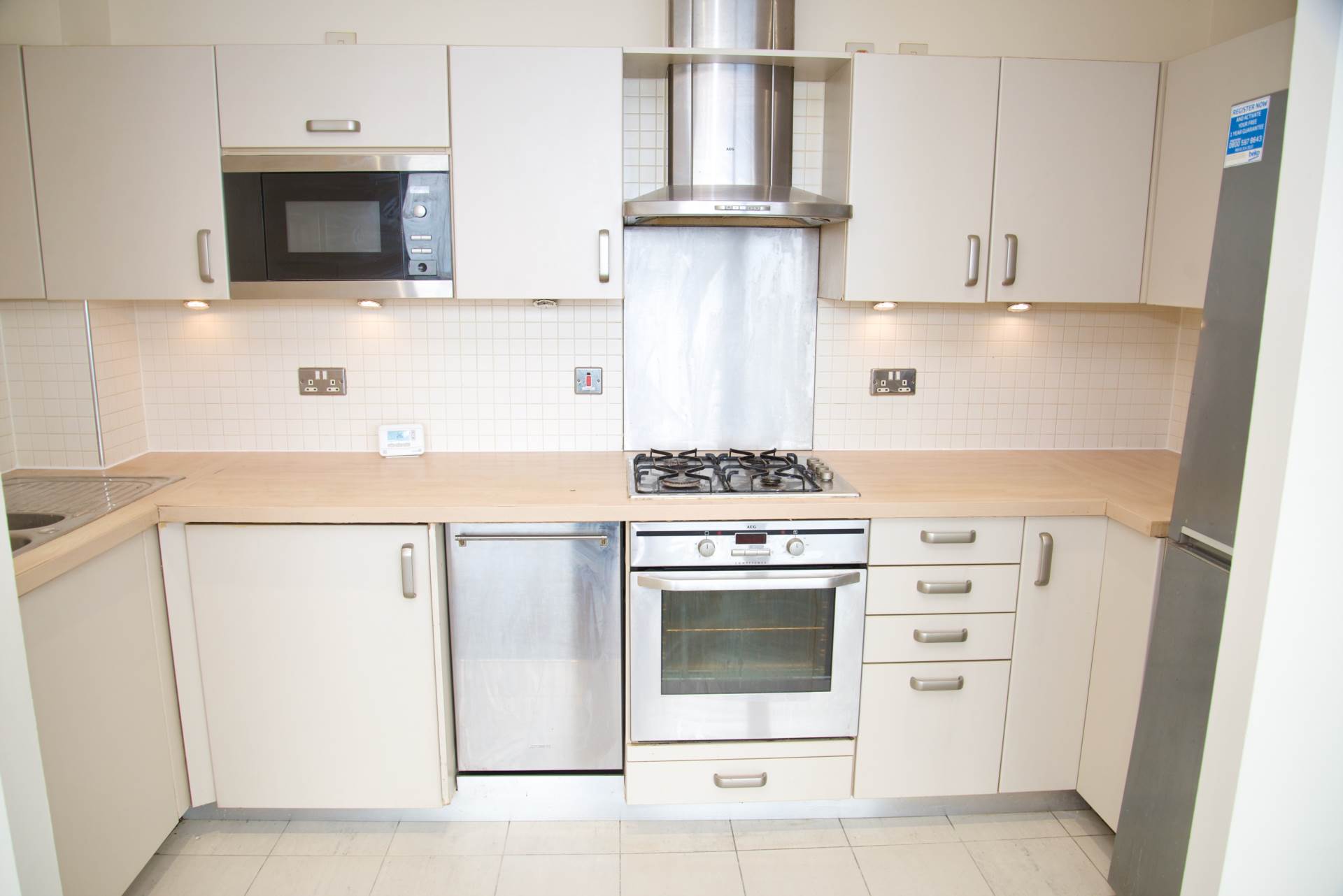 Tideslea Path, Thamesmead West, SE28 0NH, Image 11