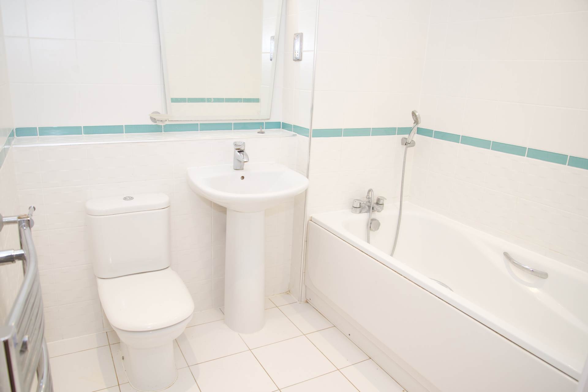 Tideslea Path, Thamesmead West, SE28 0NH, Image 3