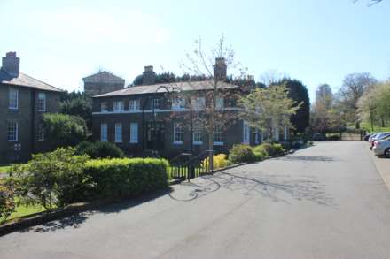 Connaught Mews, Woolwich, Image 2