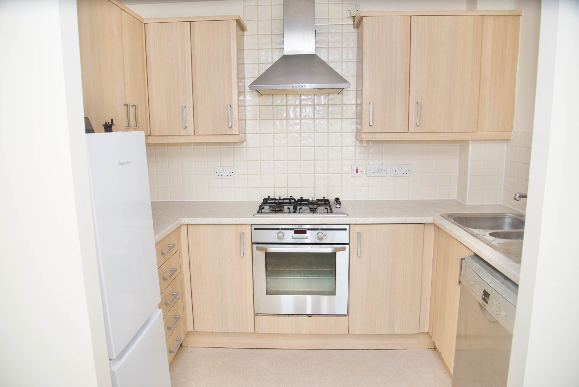 6 Long Acre, Thamesmead West, SE28 0PA, Image 5