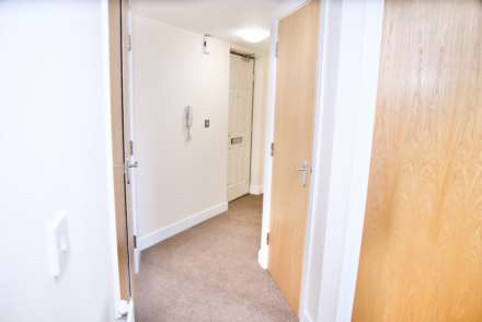 6 Long Acre, Thamesmead West, SE28 0PA, Image 2