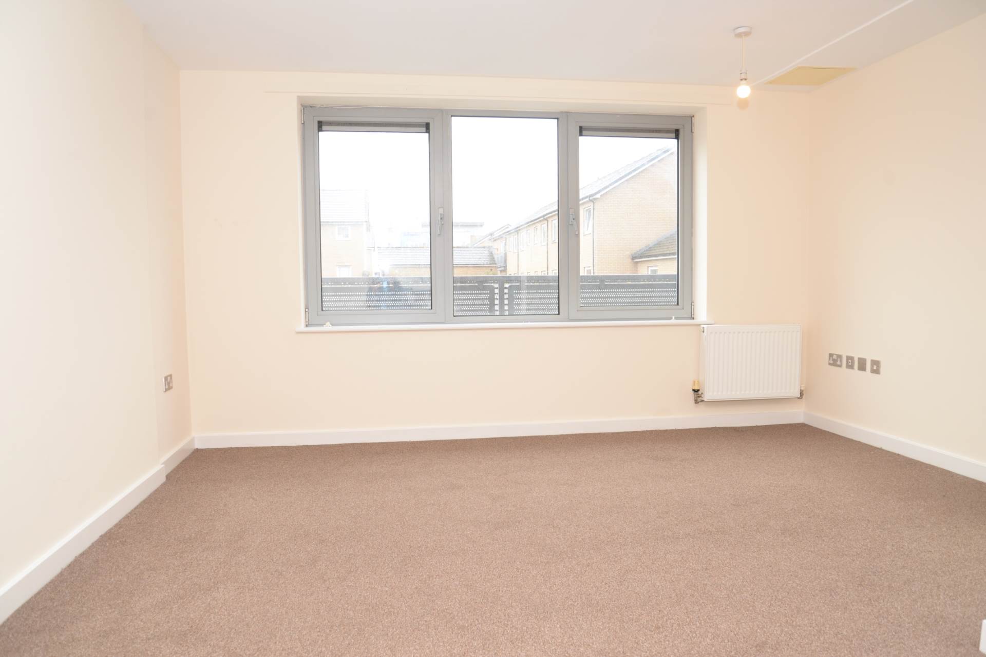 Defence Close, West Thamesmead, Image 8